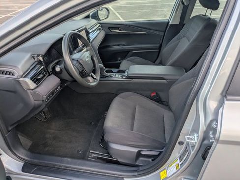 Used 2025 Toyota Camry LE FWD image 13