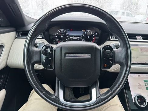 Used 2020 Land Rover Range Rover Velar R-Dynamic S image 37