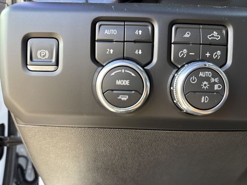 New 2026 GMC Sierra 2500 Denali Ultimate w/ Max Trailering Package image 23