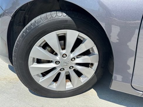 Used 2014 Honda Accord EX image 5