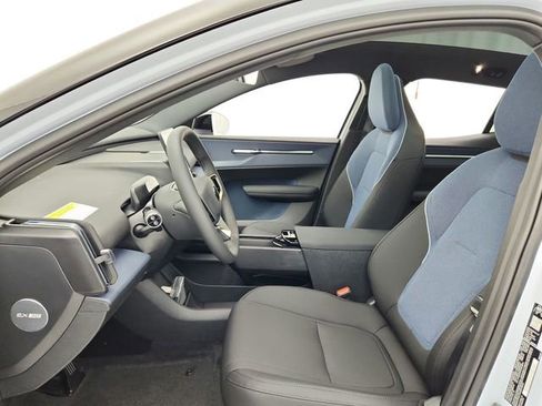 New 2026 Volvo EX30 Plus image 24