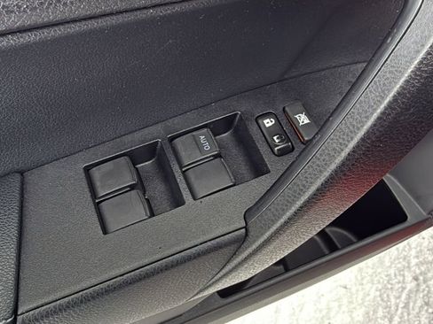 Used 2016 Toyota Corolla S image 10