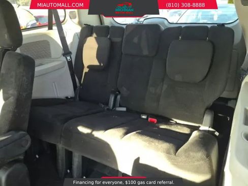 Used 2014 Dodge Grand Caravan SXT w/ UConnect Hands-Free Group FWD image 14