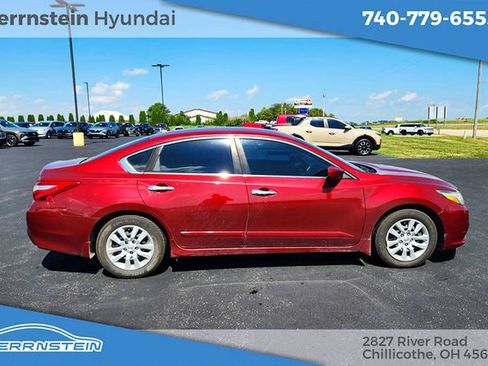 Used 2016 Nissan Altima 2.5 S w/ Power Driver Seat Package FWD image 16