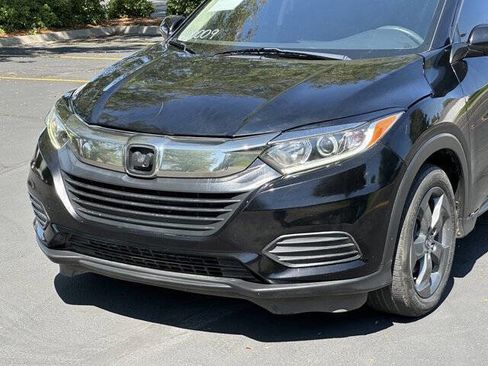 Used 2019 Honda HR-V LX image 10