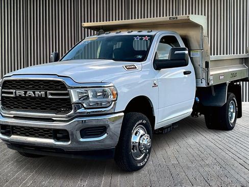 Used 2023 RAM 3500 Tradesman AWD/4WD image 2