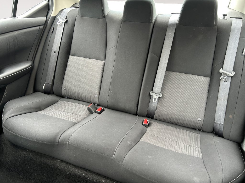 Used 2025 Nissan Sentra SV FWD image 13