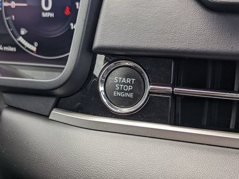 Used 2024 Mitsubishi Outlander SEL FWD image 29