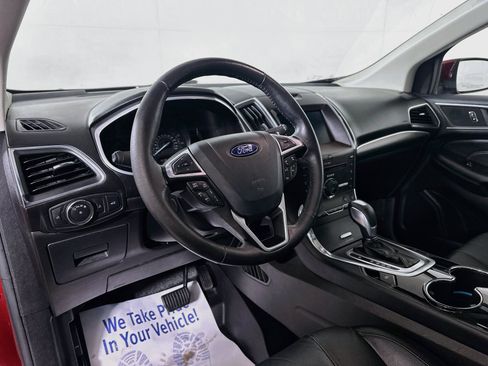 Used 2015 Ford Edge Titanium w/ Equipment Group 302A AWD/4WD image 9