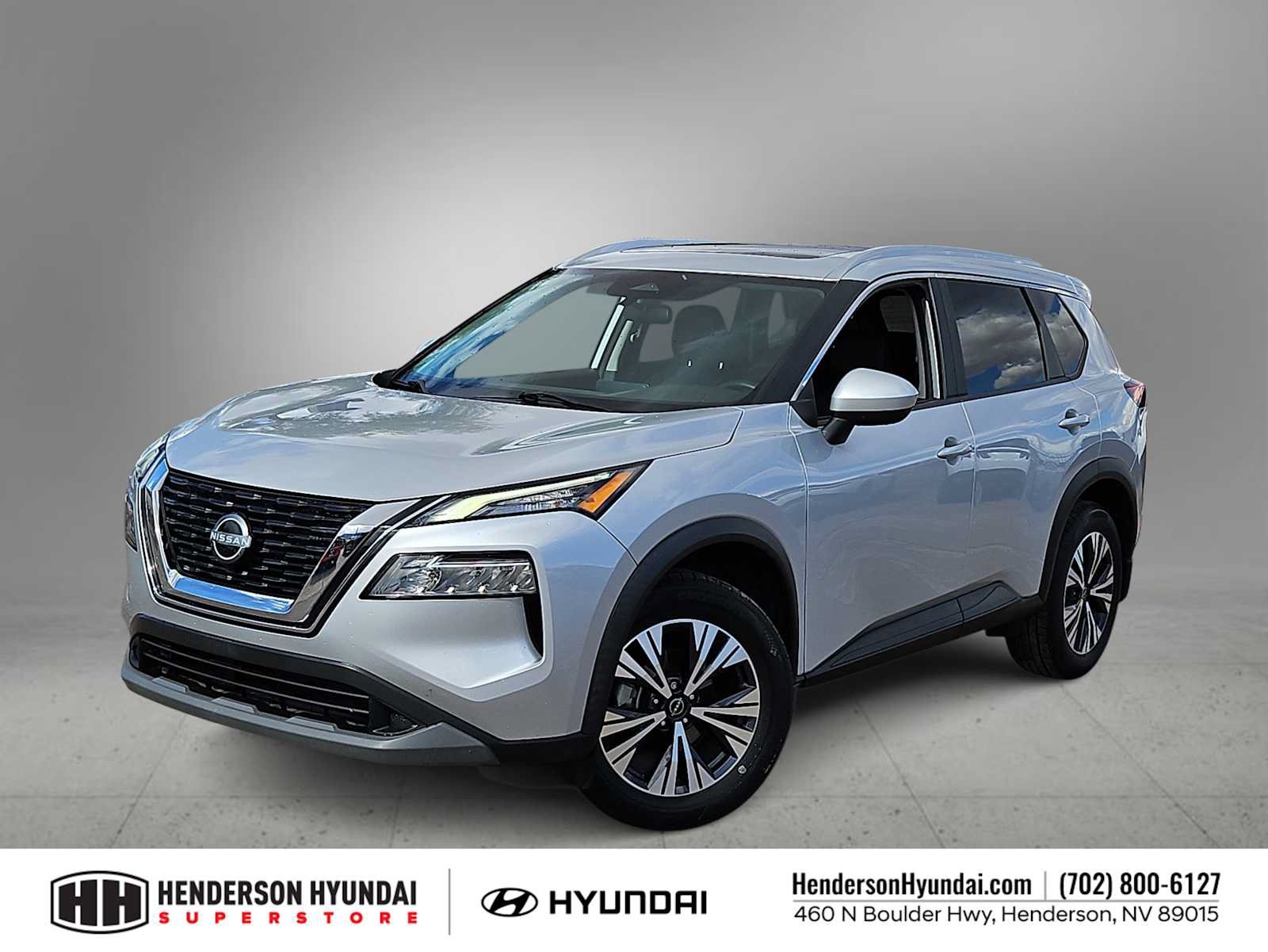 Used 2023 Nissan Rogue SV w/ SV Premium B Package FWD image 1