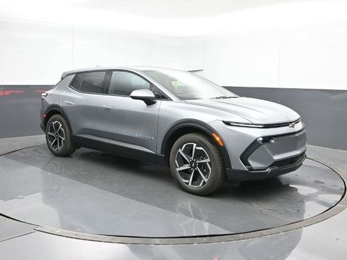 New 2026 Chevrolet Equinox EV LT image 7