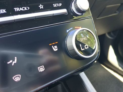 New 2025 Hyundai Santa Cruz SEL image 7