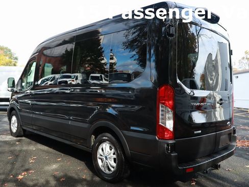 Used 2023 Ford Transit 350 XLT image 5