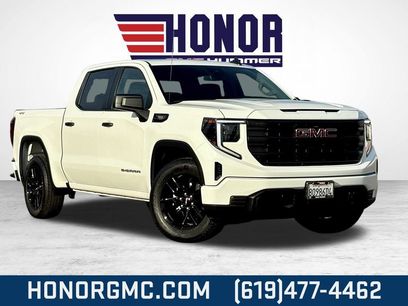 Used 2025 GMC Sierra 1500 Pro w/ Graphite Edition