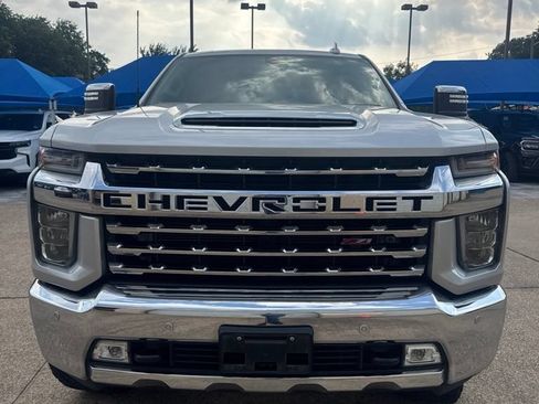 Used 2020 Chevrolet Silverado 2500 LTZ w/ LTZ Texas Edition AWD/4WD image 2