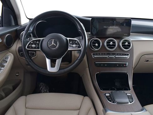Certified 2022 Mercedes-Benz GLC 300 4MATIC image 15