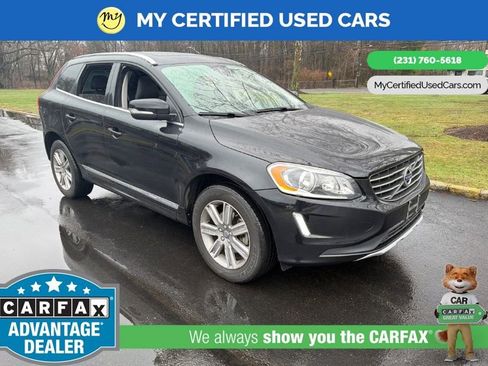 Used 2017 Volvo XC60 T5 Inscription w/ Preferred Option Package image 3