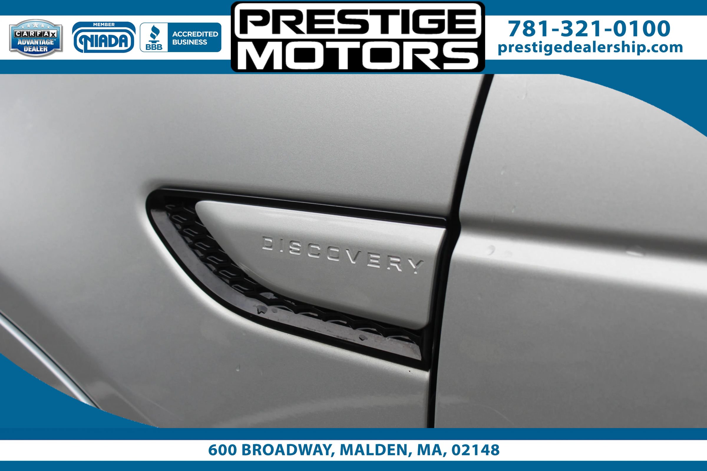 Used 2020 Land Rover Discovery Sport HSE R-Dynamic AWD/4WD image 41