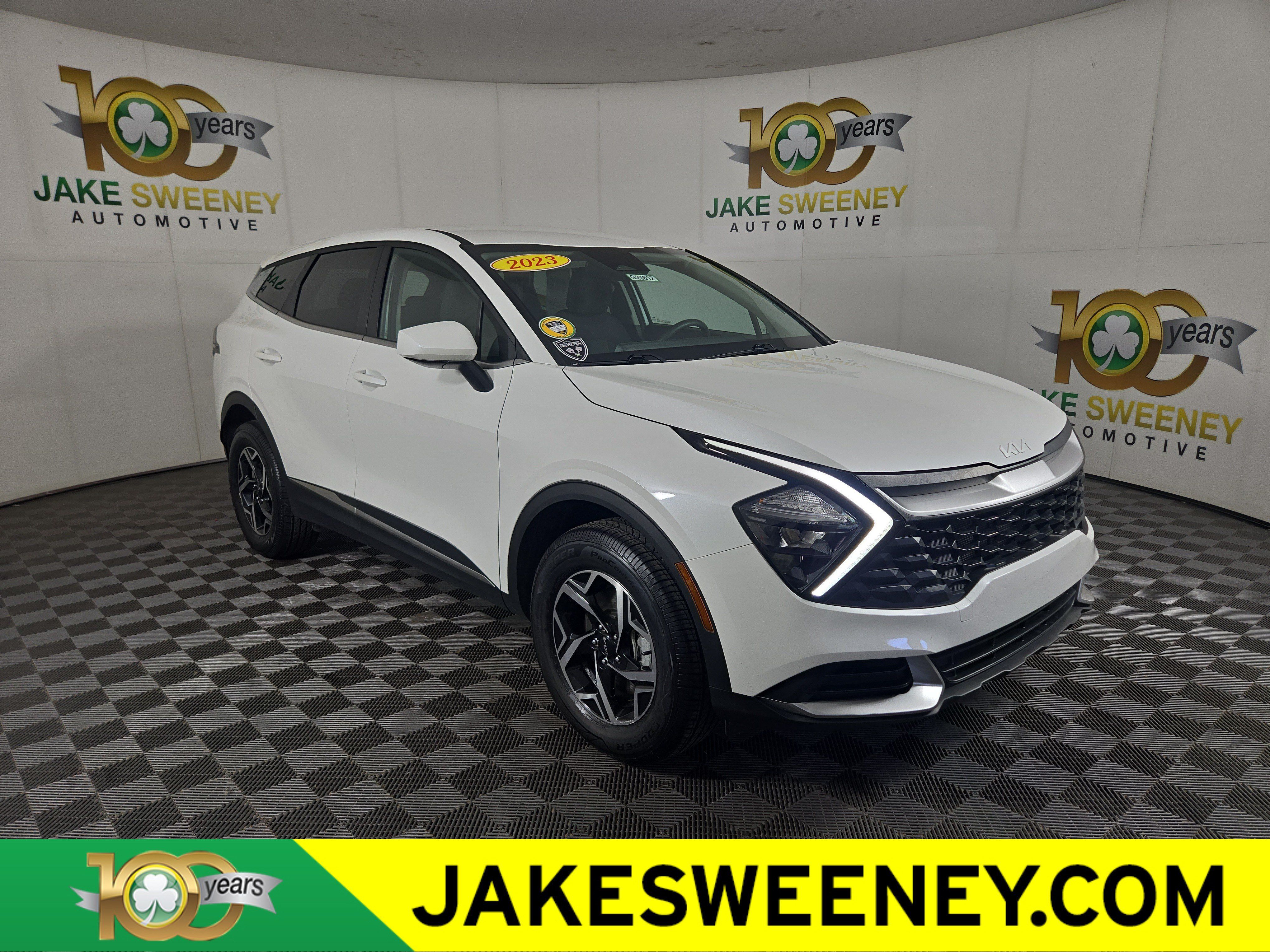 Used 2023 Kia Sportage LX AWD/4WD image 1