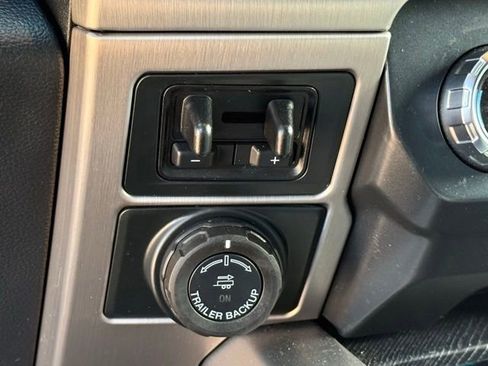 Certified 2022 Ford F450 Platinum w/ FX4 Off-Road Package AWD/4WD image 25