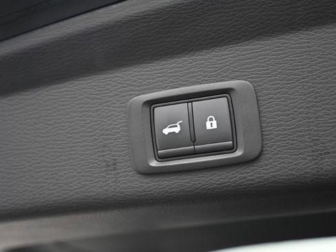 Used 2024 Mitsubishi Outlander SE Black Edition image 21