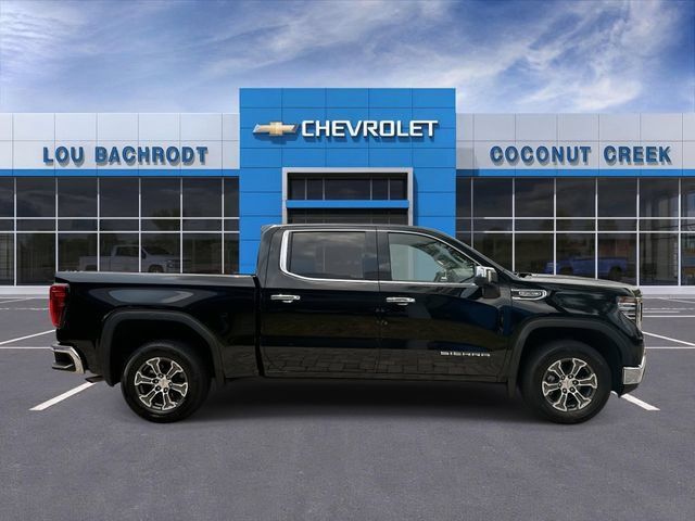 Used 2026 GMC Sierra 1500 SLT RWD image 9
