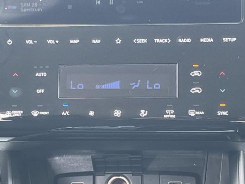 Used 2024 Hyundai Tucson Blue AWD/4WD image 12