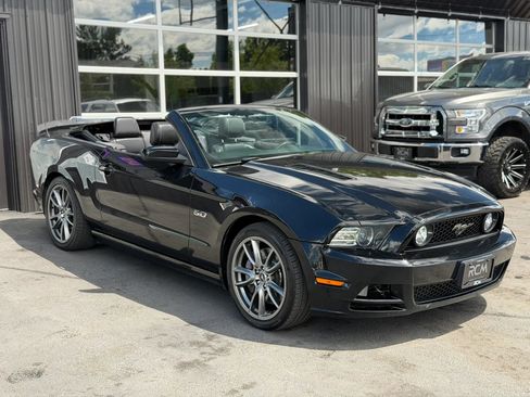 Used 2014 Ford Mustang GT w/ Electronics Package RWD image 8