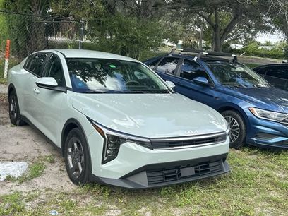 Certified 2025 Kia K4
