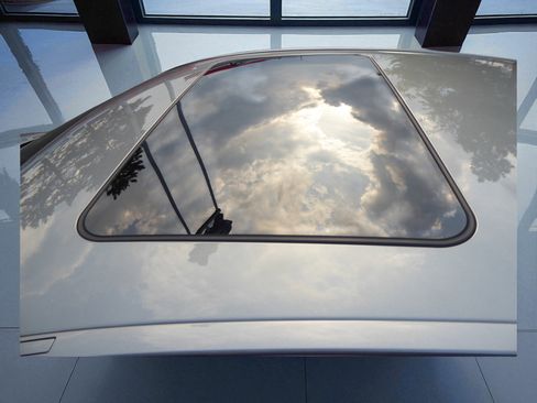 Used 2015 Mercedes-Benz E 350 4MATIC Sedan image 23