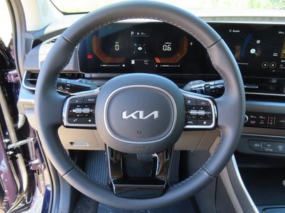 New 2026 Kia Carnival