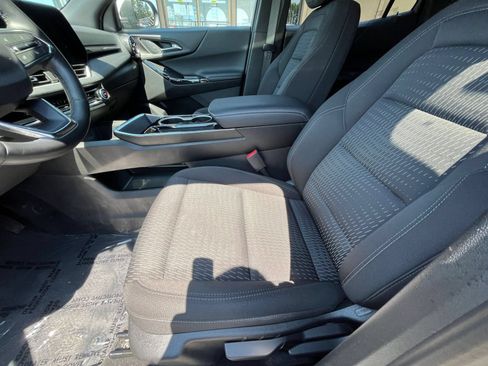 Used 2025 Chevrolet Equinox LT AWD/4WD image 28