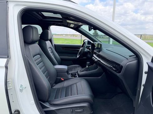 Used 2025 Honda CR-V Sport Touring image 10