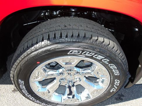 New 2025 RAM 1500 Big Horn image 10