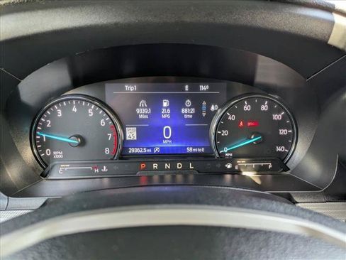 Used 2023 Ford Explorer XLT w/ Equipment Group 202A AWD/4WD image 11
