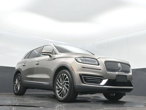 Used 2019 Lincoln Nautilus Reserve AWD/4WD image 10