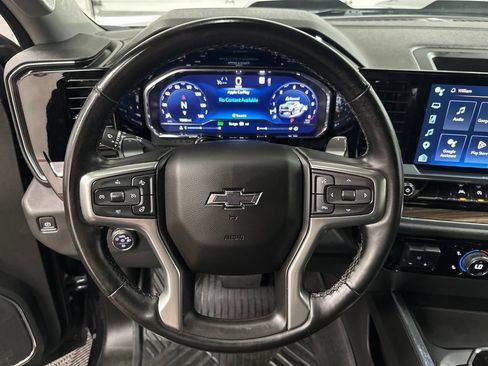 Used 2023 Chevrolet Silverado 1500 LT Trail Boss w/ Protection Package AWD/4WD image 13