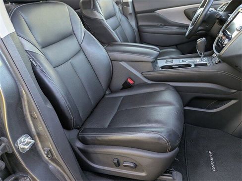Used 2021 Nissan Rogue SV image 18