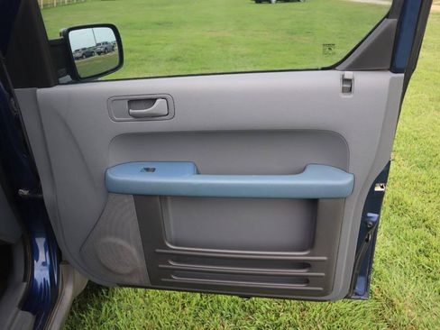 Used 2003 Honda Element EX image 26