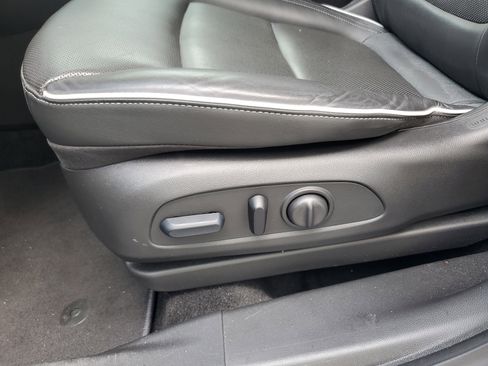 Used 2024 Buick Encore GX Avenir w/ Avenir Technology Package image 11