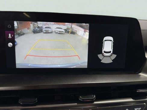 Used 2024 Kia Telluride S FWD image 28