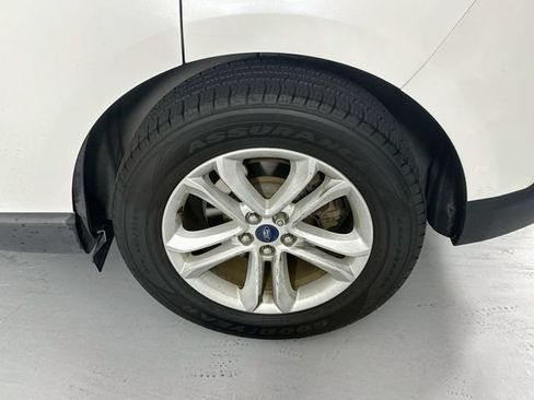 Used 2020 Ford Edge SEL FWD image 14