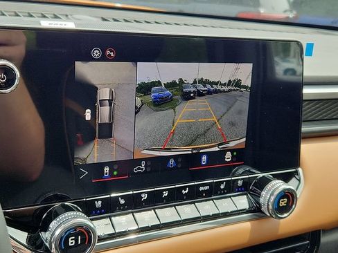 New 2026 GMC Canyon AT4 w/ Technology Plus Package AWD/4WD image 14
