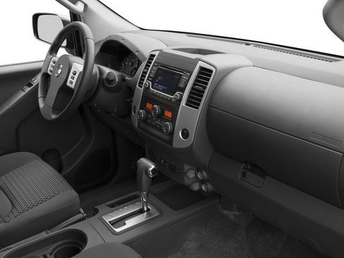 Used 2016 Nissan Frontier SV w/ SV Value Truck Package AWD/4WD image 22