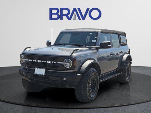 Used 2022 Ford Bronco Wildtrak AWD/4WD image 1