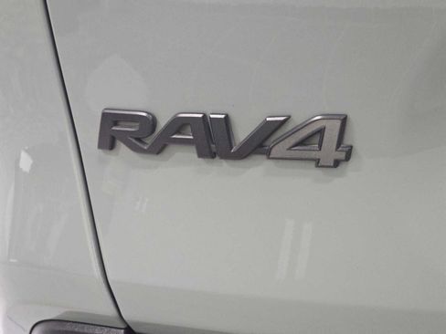 Used 2019 Toyota RAV4 Adventure w/ Cold Weather Package AWD/4WD image 7