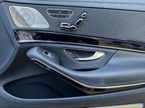 Used 2015 Mercedes-Benz S 63 AMG 4MATIC Sedan image 13