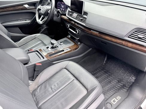 Used 2019 Audi Q5 2.0T Premium Plus image 11
