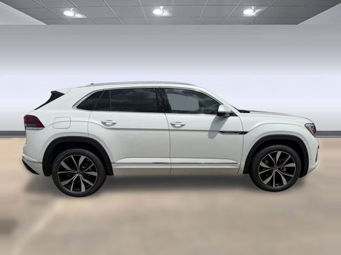New 2026 Volkswagen Atlas Cross Sport SEL Premium R-Line AWD/4WD image 8