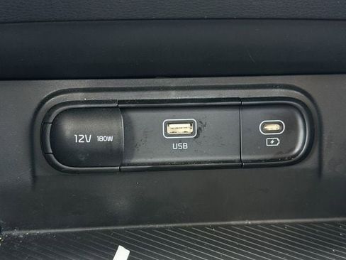 Used 2023 Kia Sportage LX FWD image 19